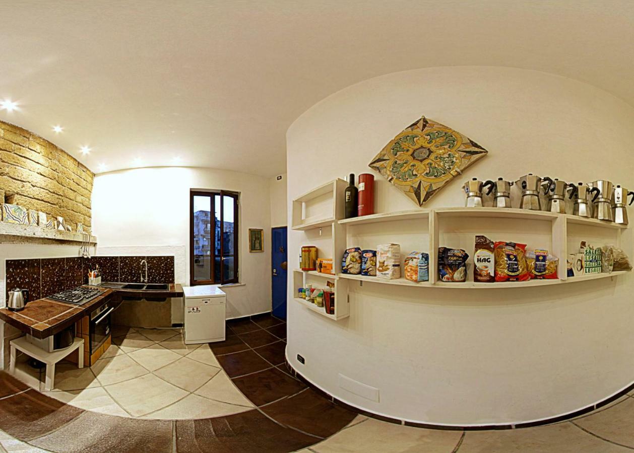 나폴리 Casa Del Monacone B&B 외부 사진